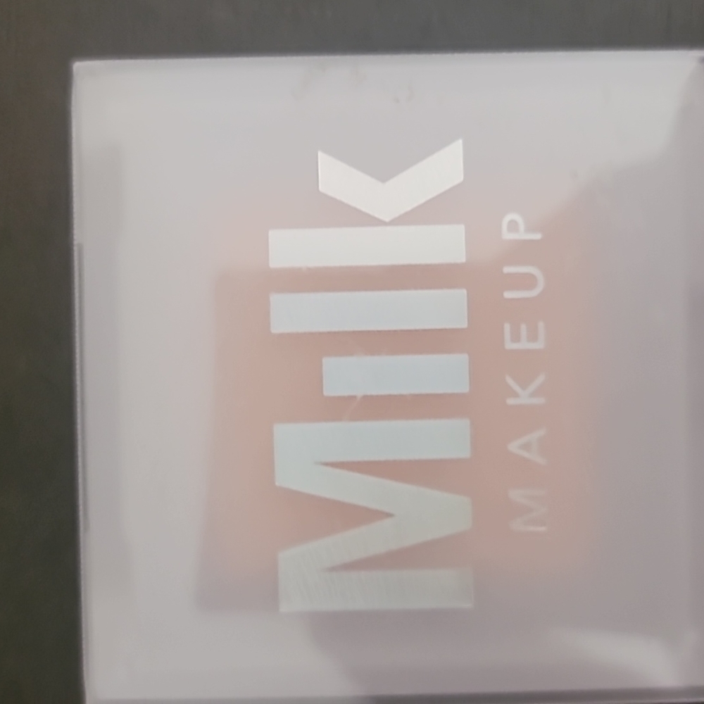Milk holographic highlighting powder. Brand new.